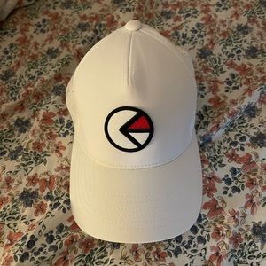 Ethika hat
